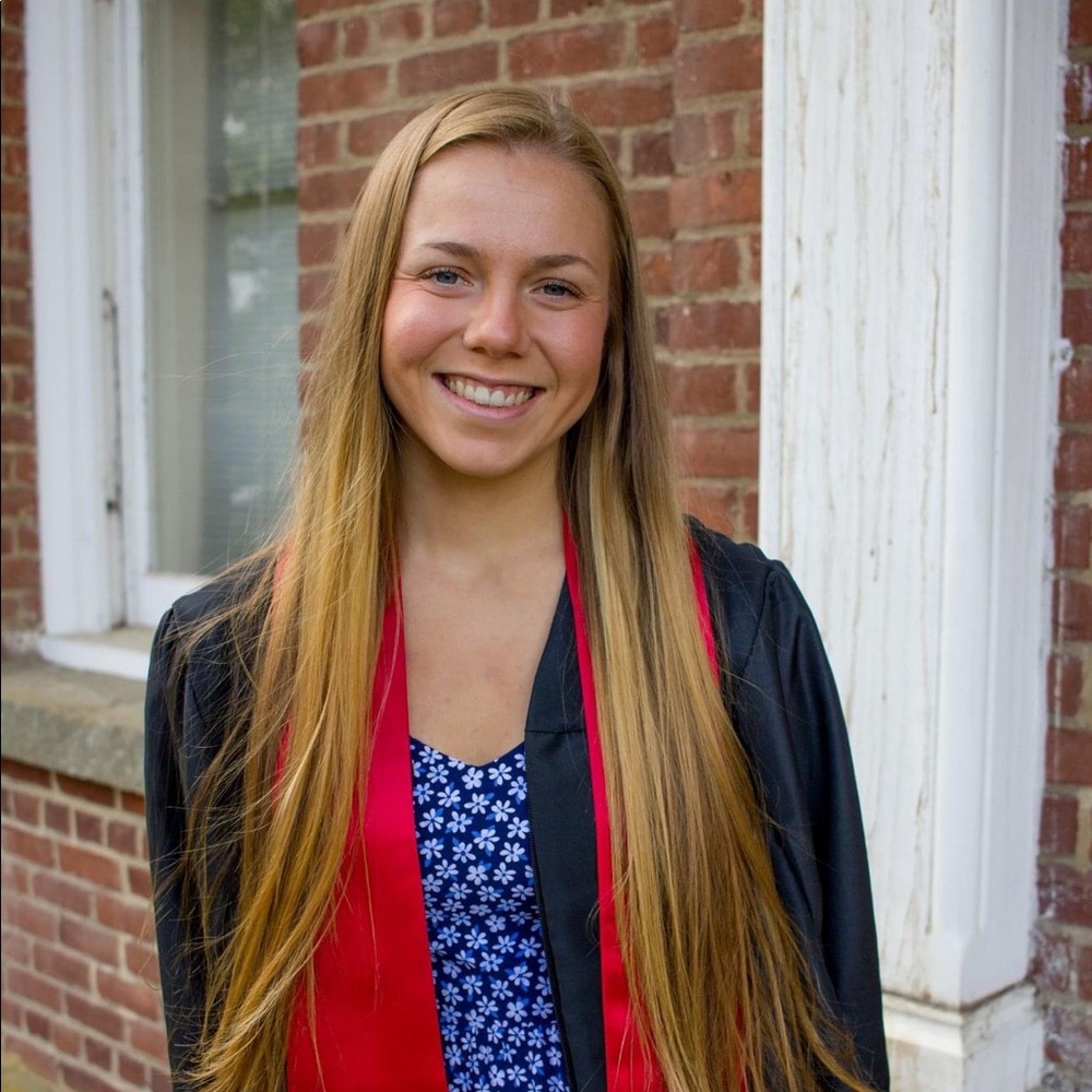 Meet your Posher, Kelly